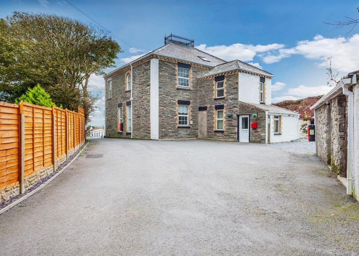 Hotel Bryn Mechell Llanfechell Exterior foto
